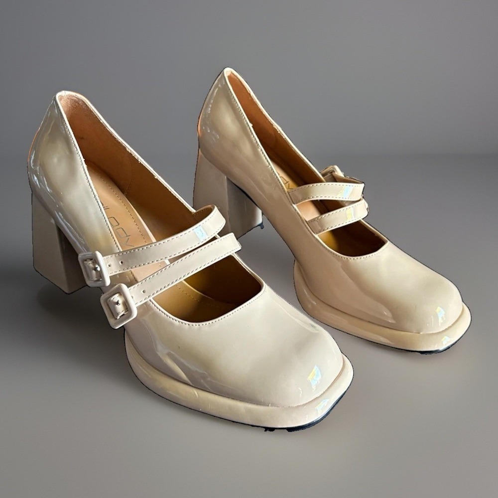 Unilady Women's Beige Patent Leather Mary Jane Square Toe Block Heel, US 8